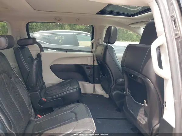 2C4RC1GG8KR574958 2019 CHRYSLER PACIFICA - Image 8
