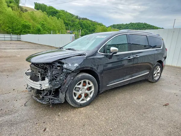 2C4RC1GG8KR588178 2019 CHRYSLER PACIFICA - Image 1