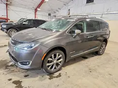 2C4RC1GG8KR609367 2019 CHRYSLER PACIFICA