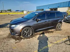2C4RC1GG8KR610292 2019 CHRYSLER PACIFICA