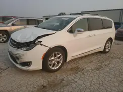 2C4RC1GG8KR748706 2019 CHRYSLER PACIFICA