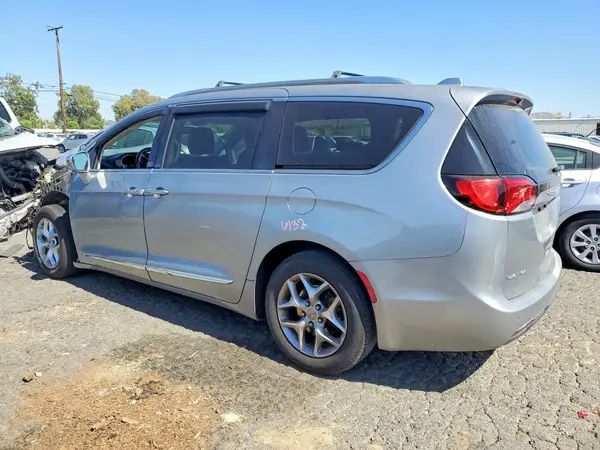 2C4RC1GG8LR114507 2020 CHRYSLER PACIFICA - Image 2