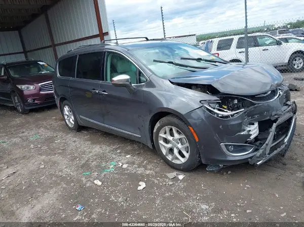 2C4RC1GG8LR156319 2020 CHRYSLER PACIFICA - Image 1