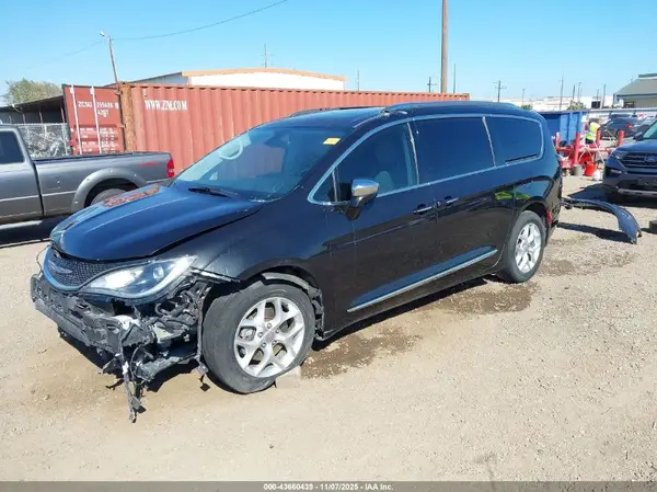2C4RC1GG8LR171841 2020 CHRYSLER PACIFICA - Image 2