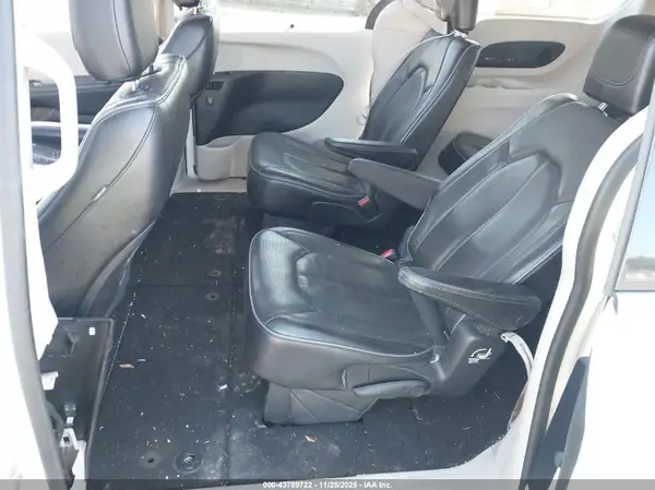 2C4RC1GG8LR284463 2020 CHRYSLER PACIFICA - Image 8