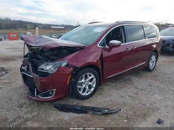 2C4RC1GG8LR285466 2020 CHRYSLER PACIFICA - Image 2