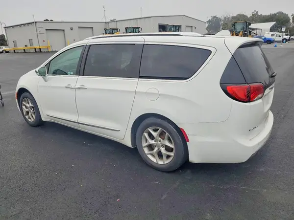 2C4RC1GG8LR289503 2020 CHRYSLER PACIFICA - Image 2