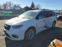 2C4RC1GG8NR124795 2022 CHRYSLER PACIFICA