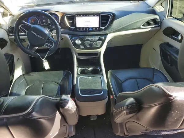 2C4RC1GG8NR124795 2022 CHRYSLER PACIFICA - Image 8