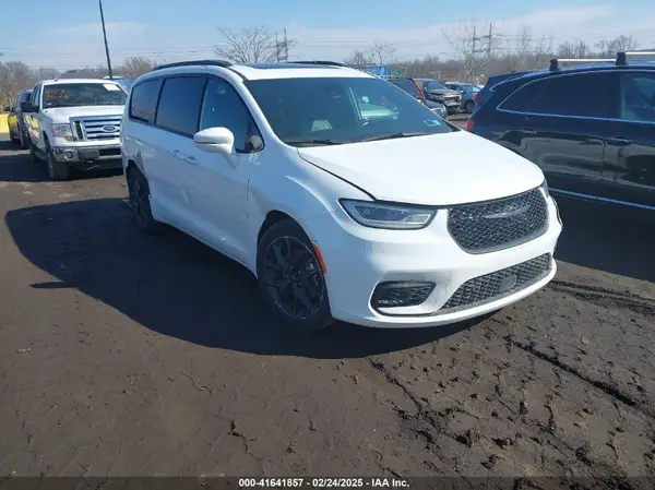 2C4RC1GG8NR164956 2022 CHRYSLER PACIFICA - Image 1