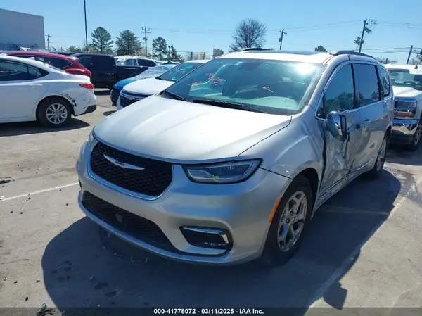 2C4RC1GG8PR601714 2023 CHRYSLER PACIFICA - Image 2