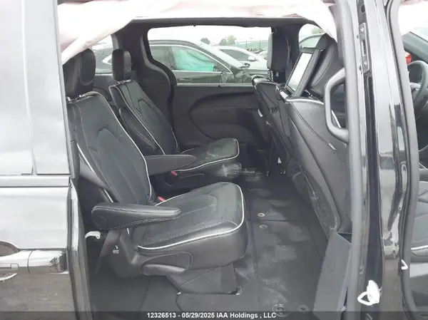 2C4RC1GG8RR187742 2024 CHRYSLER PACIFICA - Image 8