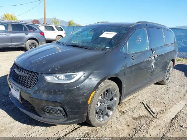 2C4RC1GG8SR561661 2025 CHRYSLER PACIFICA - Image 2