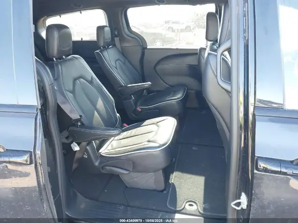 2C4RC1GG8SR561661 2025 CHRYSLER PACIFICA - Image 8