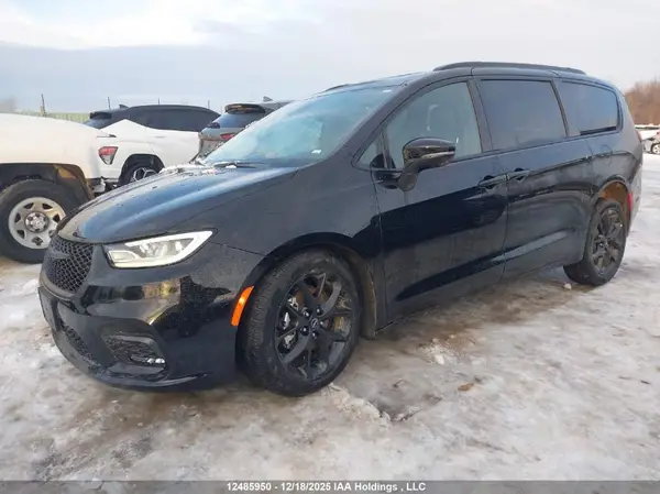 2C4RC1GG8SR582185 2025 CHRYSLER PACIFICA - Image 2