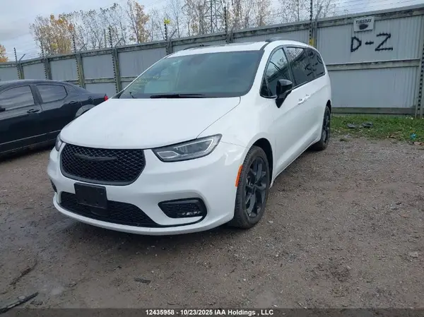 2C4RC1GG8SR593381 2025 CHRYSLER PACIFICA - Image 2