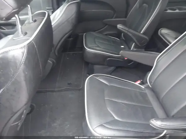 2C4RC1GG8TR192737 2026 CHRYSLER PACIFICA - Image 8