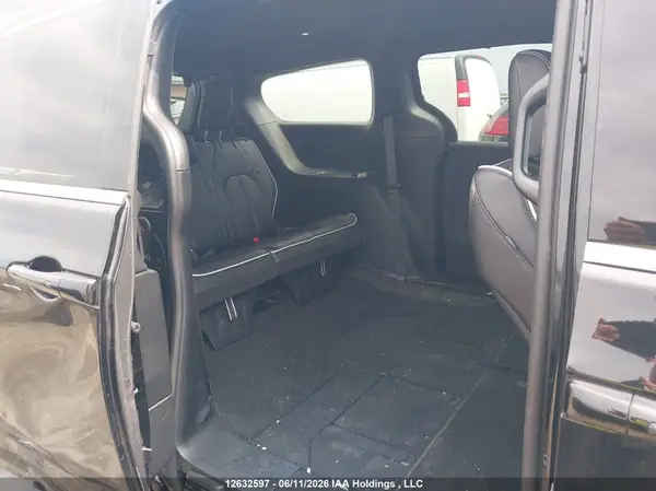 2C4RC1GG8TR279120 2026 CHRYSLER PACIFICA - Image 8