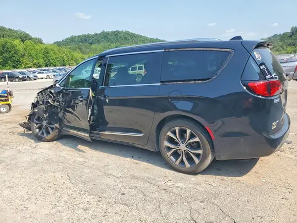 2C4RC1GG9HR500974 2017 CHRYSLER PACIFICA - Image 2