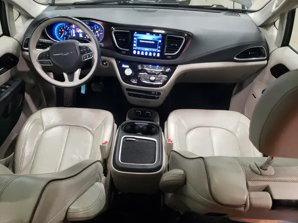 2C4RC1GG9HR507276 2017 CHRYSLER PACIFICA - Image 8