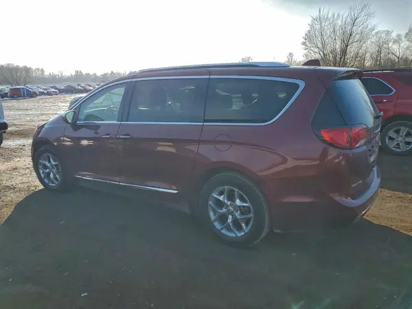 2C4RC1GG9HR513269 2017 CHRYSLER PACIFICA - Image 2