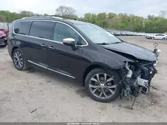 2C4RC1GG9HR525437 2017 CHRYSLER PACIFICA