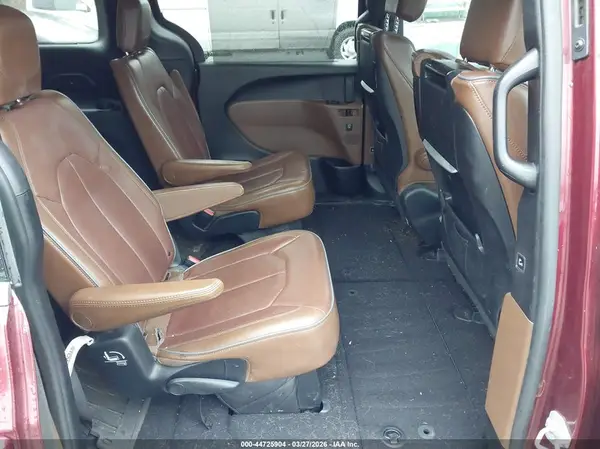 2C4RC1GG9HR528421 2017 CHRYSLER PACIFICA - Image 8