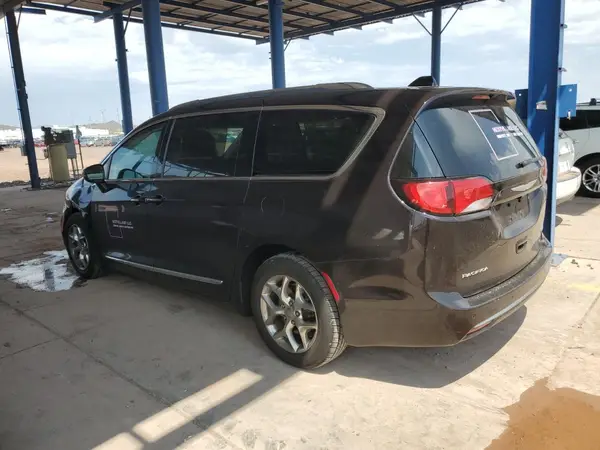 2C4RC1GG9HR559801 2017 CHRYSLER PACIFICA - Image 2