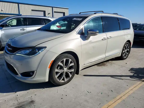 2C4RC1GG9HR564674 2017 CHRYSLER PACIFICA - Image 1