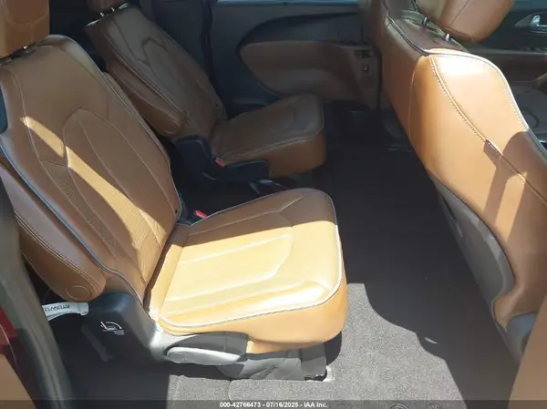 2C4RC1GG9HR595665 2017 CHRYSLER PACIFICA - Image 8