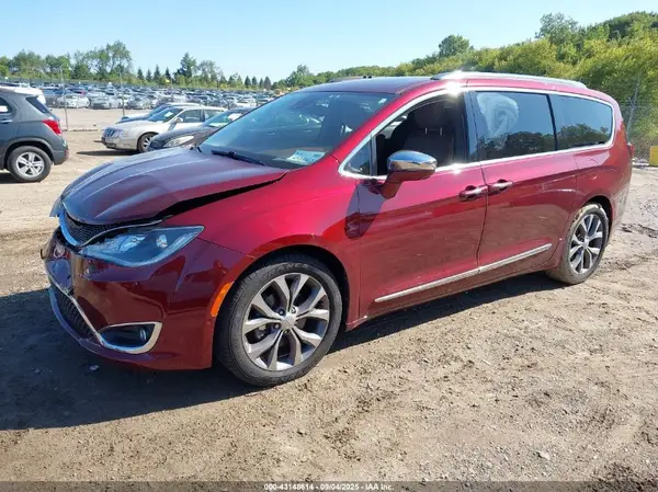 2C4RC1GG9HR637977 2017 CHRYSLER PACIFICA - Image 2