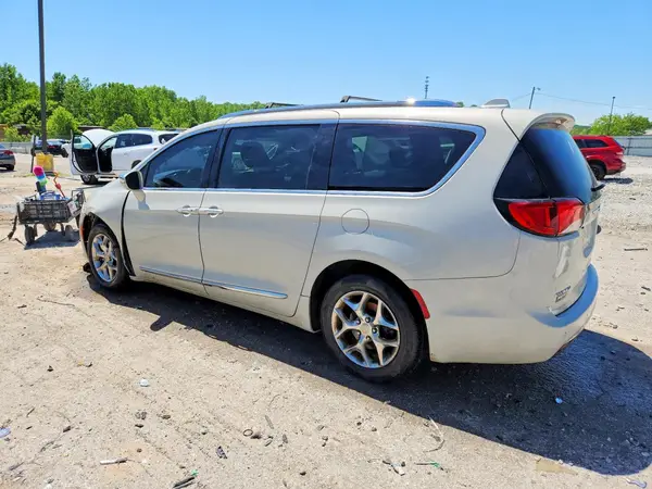 2C4RC1GG9HR656741 2017 CHRYSLER PACIFICA - Image 2