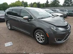 2C4RC1GG9HR727341 2017 CHRYSLER PACIFICA