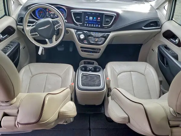 2C4RC1GG9HR734838 2017 CHRYSLER PACIFICA - Image 8