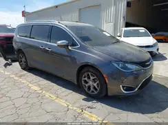2C4RC1GG9HR734953 2017 CHRYSLER PACIFICA