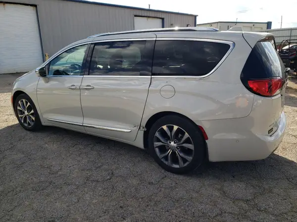 2C4RC1GG9HR739912 2017 CHRYSLER PACIFICA - Image 2