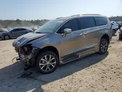 2C4RC1GG9HR786017 2017 CHRYSLER PACIFICA