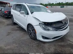 2C4RC1GG9JR101097 2018 CHRYSLER PACIFICA