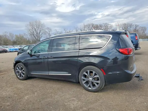 2C4RC1GG9JR103951 2018 CHRYSLER PACIFICA - Image 2