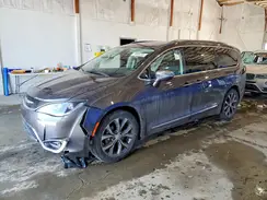 2C4RC1GG9JR104761 2018 CHRYSLER PACIFICA