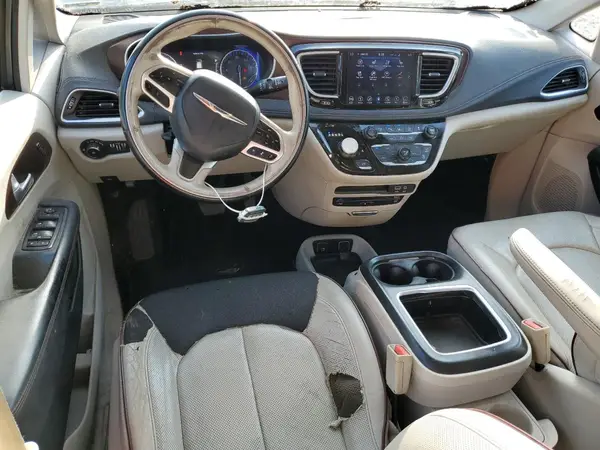 2C4RC1GG9JR106655 2018 CHRYSLER PACIFICA - Image 8
