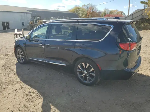 2C4RC1GG9JR116120 2018 CHRYSLER PACIFICA - Image 2