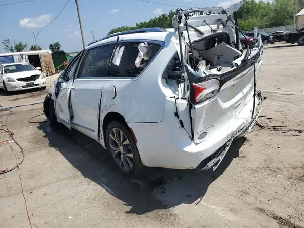 2C4RC1GG9JR117784 2018 CHRYSLER PACIFICA - Image 2