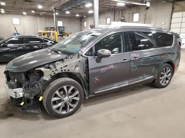 2C4RC1GG9JR131720 2018 CHRYSLER PACIFICA - Image 1