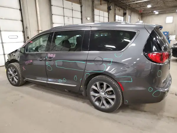 2C4RC1GG9JR131720 2018 CHRYSLER PACIFICA - Image 2