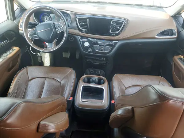 2C4RC1GG9JR149005 2018 CHRYSLER PACIFICA - Image 8