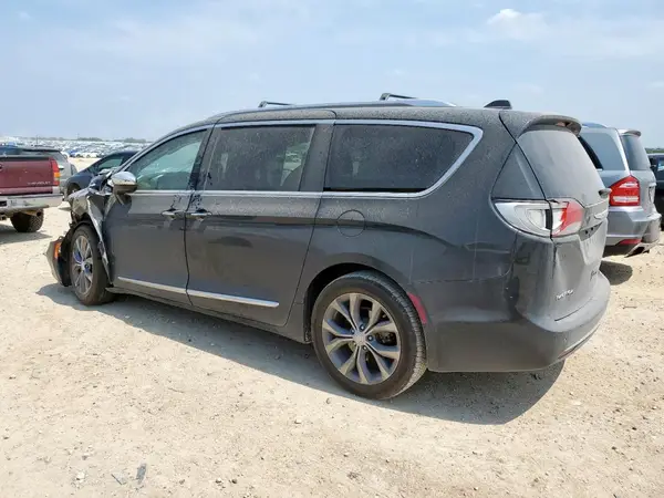2C4RC1GG9JR251890 2018 CHRYSLER PACIFICA - Image 2