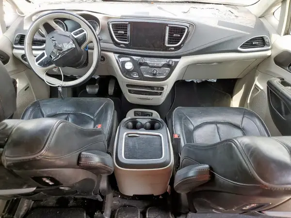 2C4RC1GG9JR251890 2018 CHRYSLER PACIFICA - Image 8