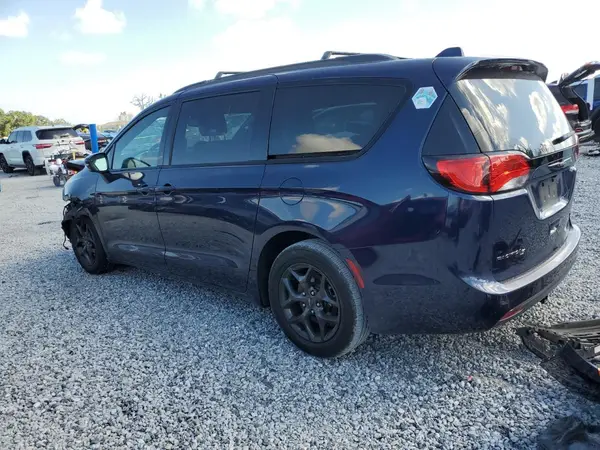 2C4RC1GG9JR256751 2018 CHRYSLER PACIFICA - Image 2