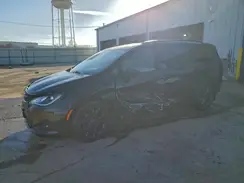 2C4RC1GG9JR260007 2018 CHRYSLER PACIFICA